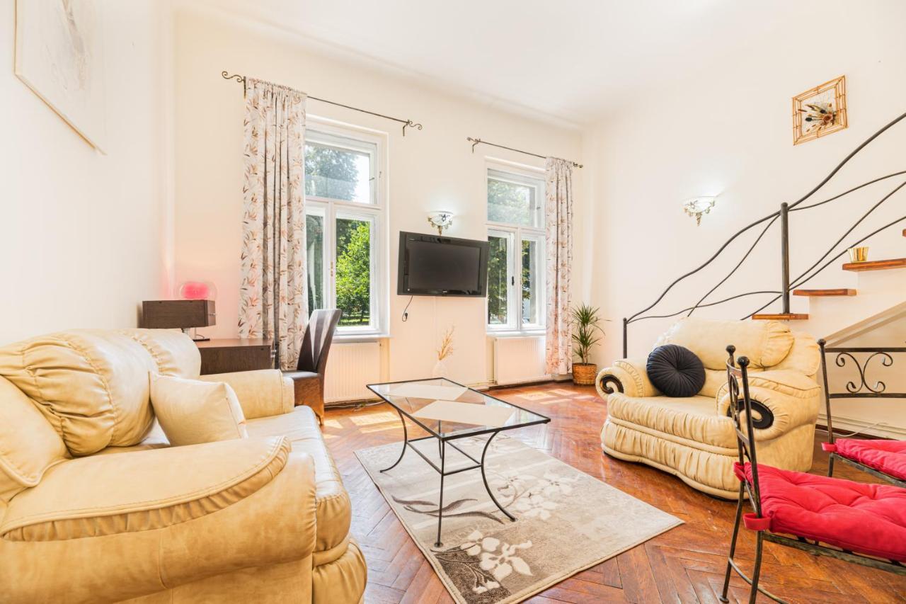 Hera - Old Town Apartment