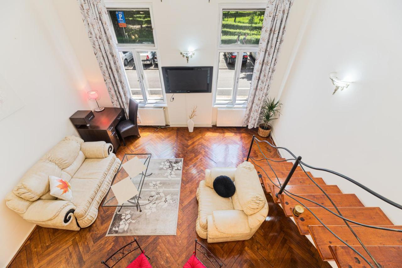 Hera - Old Town Apartment *